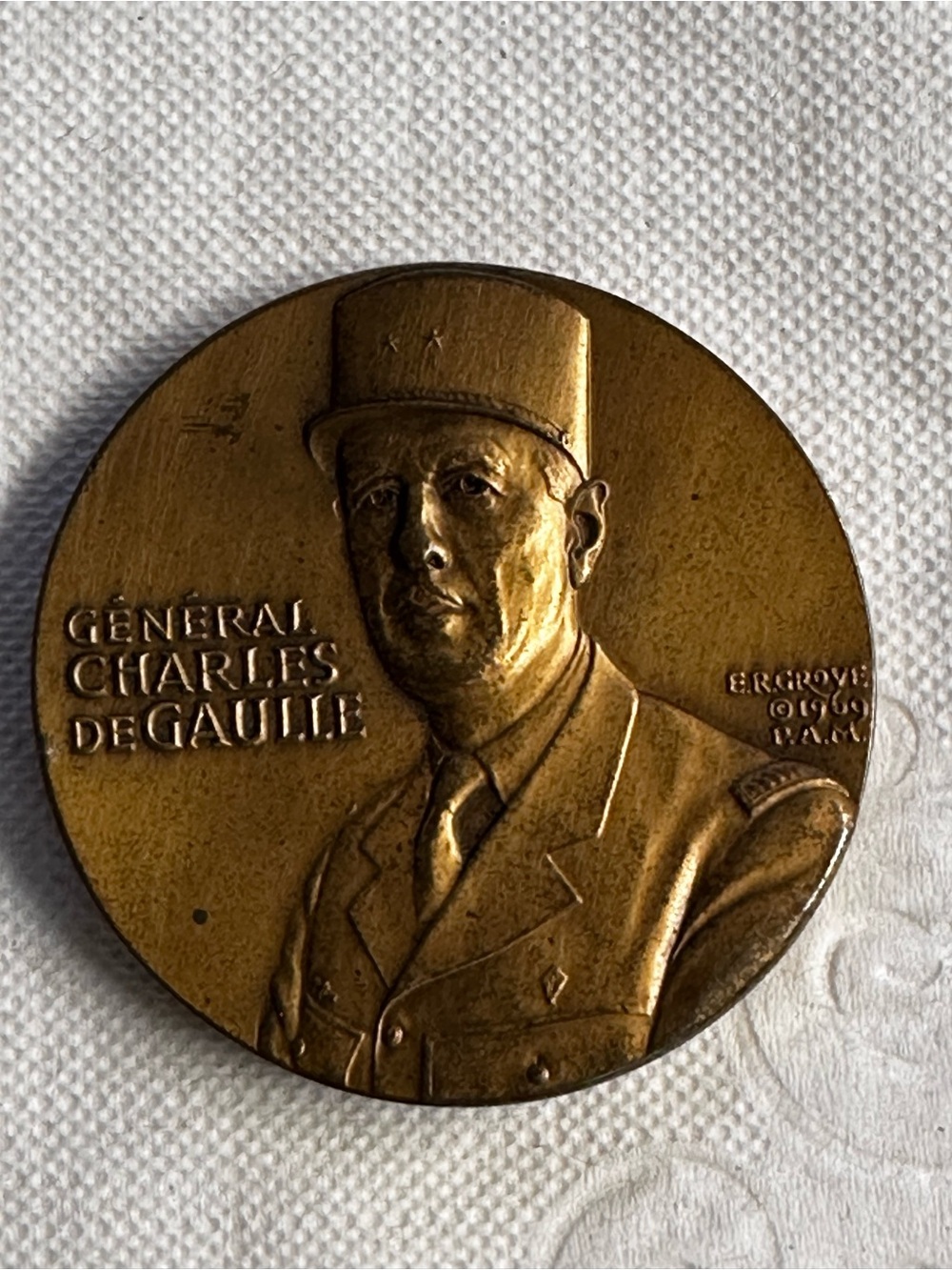 RARE 1969 GENERAL Charles de Gaulle BRONZE MEDAL- LIBERATION OF PARIS